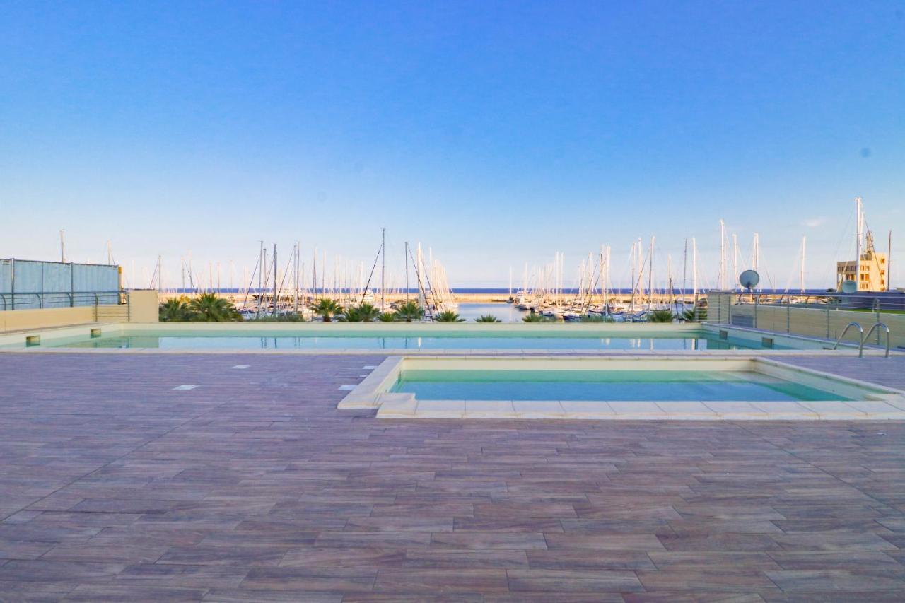 Ferienwohnung H11 Luxury 12B Porto - Piscina - Jacuzzi Santo Stefano al Mare Exterior foto