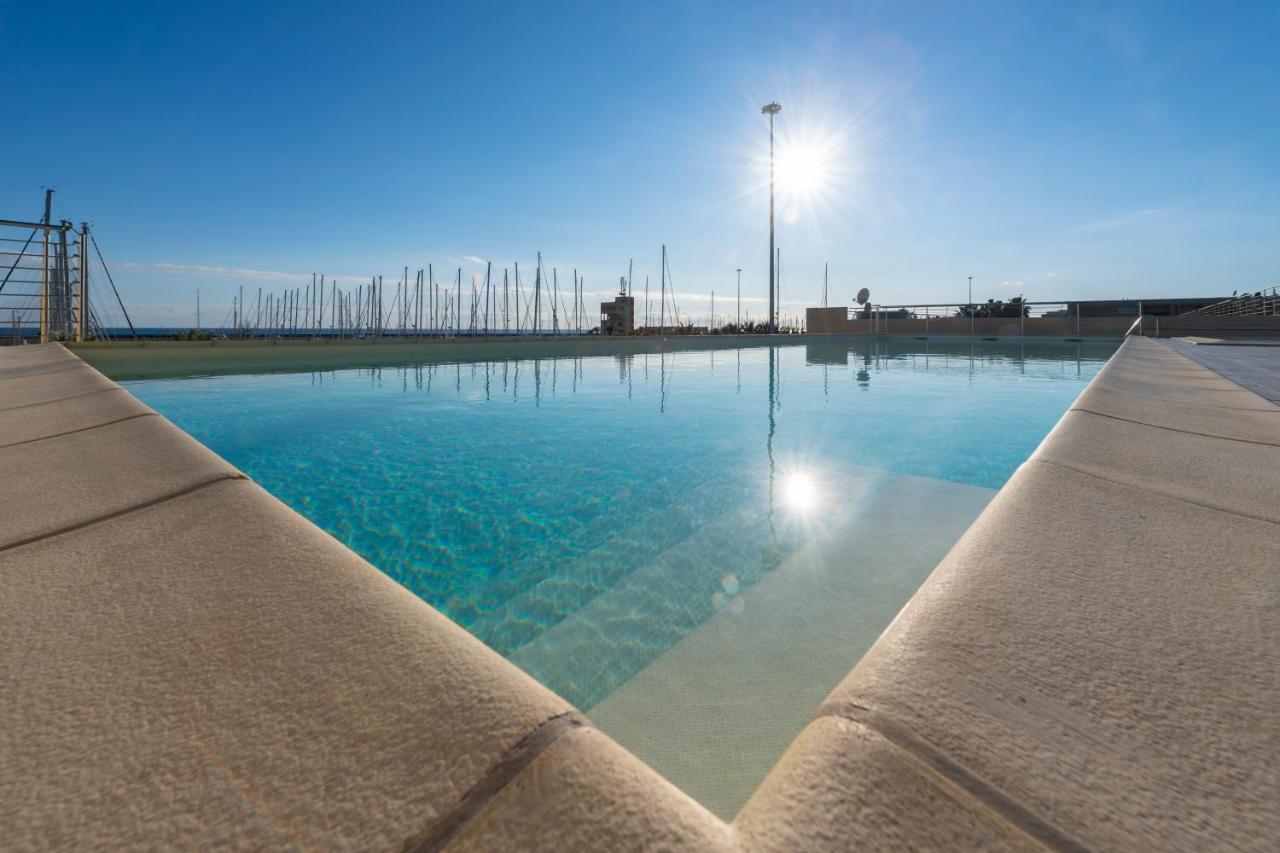 Ferienwohnung H11 Luxury 12B Porto - Piscina - Jacuzzi Santo Stefano al Mare Exterior foto